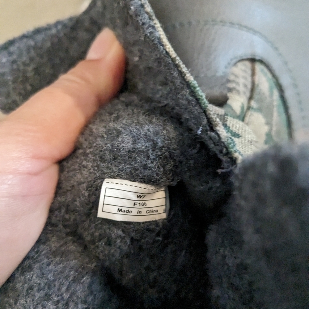 UGG Winter Weatherproof Printed Boots - Picture 5 of 5